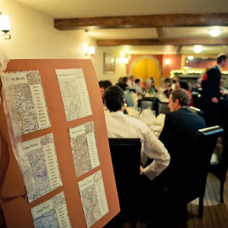 Norfolk Arms Hotel, Ringinglow-3